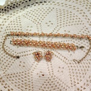 Coral And Gold Three Piece Set Bracelet Nacklace Clip On Earrings